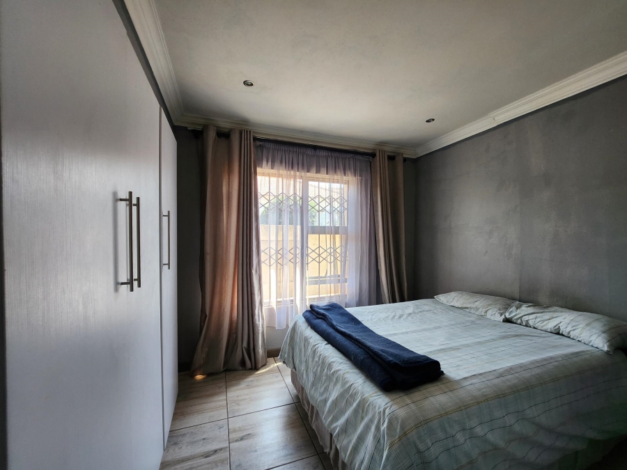 4 Bedroom Property for Sale in Tlhabane West North West